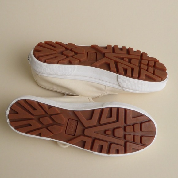 NEW Vans Style 93 Mary Jane Sneakers Shoes Buckle Cream White Canvas Womens 7.5 - Picture 5 of 7